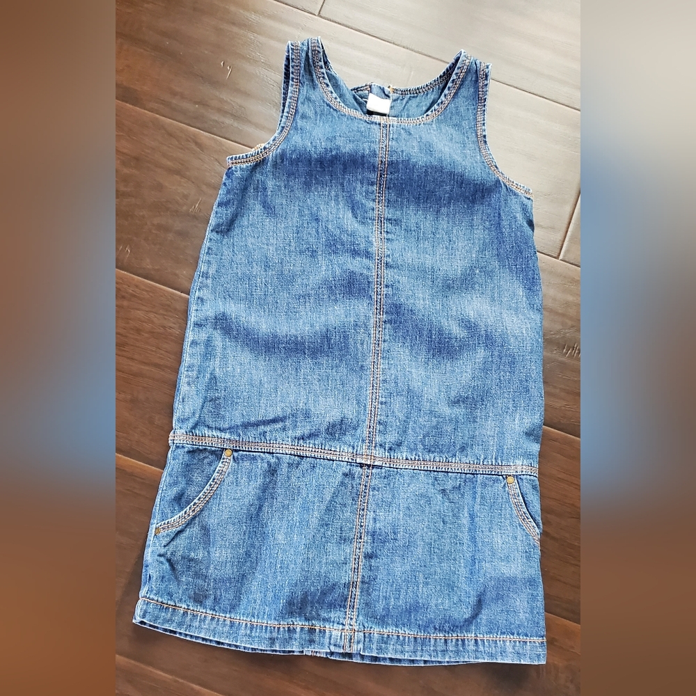 Baby Gap girl Jean dress. Size 5T